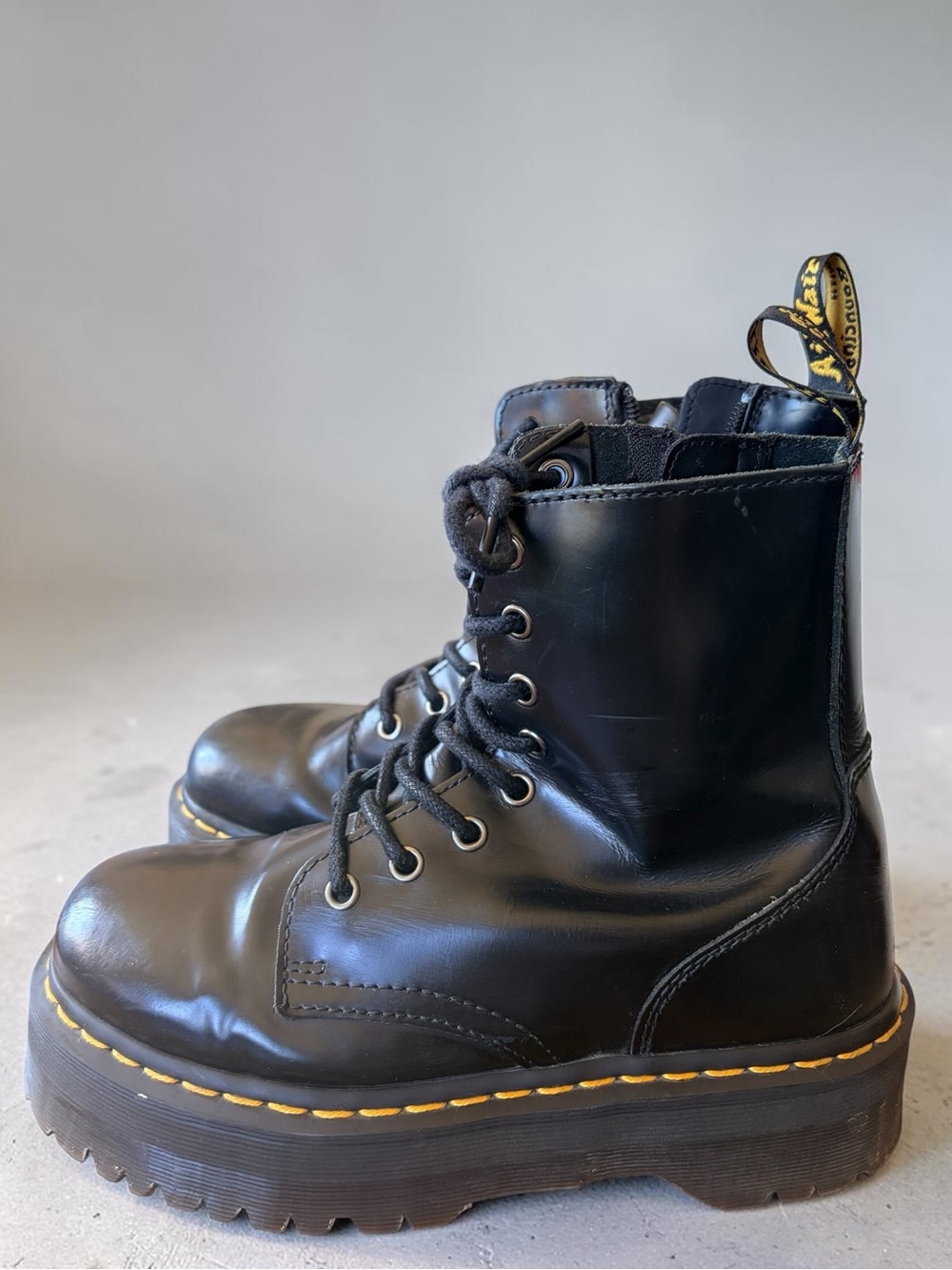 Dr. Martens Jadon Black Leather Platform Lace-Up Boots Womens 7 EU 38